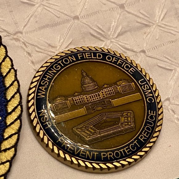 Bundle of Collectible & Official NCIS Patch & Coin - Picture 13 of 14